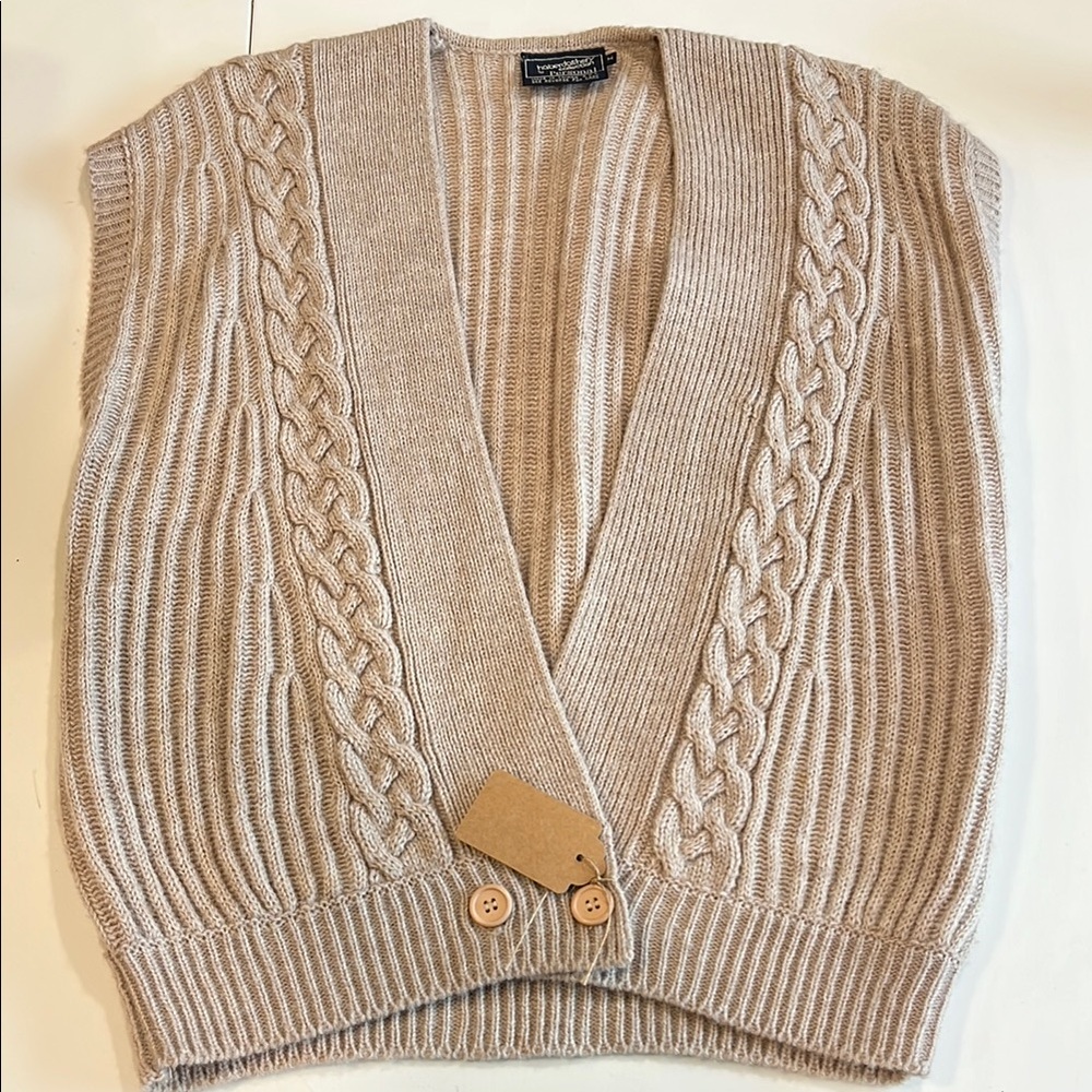 Haberdashery - M, tan/beige,‎ fishman style sweater vest, shrug